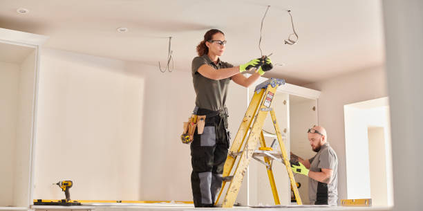 Best Local Electrician Companies  in Forest City, FL